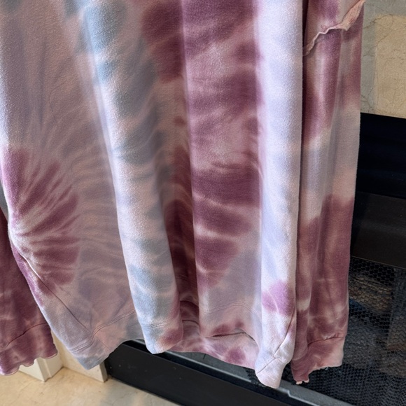 Knox Rose Purple and Gray Tie-Dye Sweatshirt size XL.  Listing #9161 - Picture 5 of 11